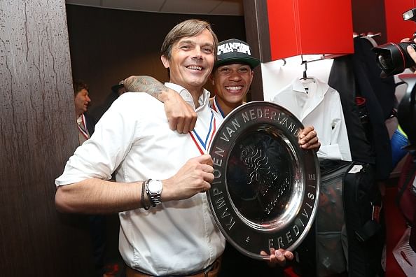 Not in a position to confirm that Memphis Depay spoke with Manchester United: Phillip Cocu
