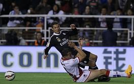Video: Cristiano Ronaldo denied penalty, wrongly booked for diving