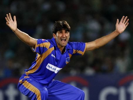 The Top 10 Best Bowling Figures in the History of IPL: Phenomenal ...