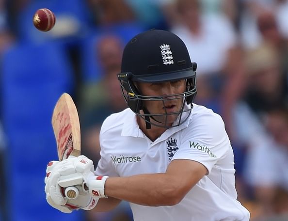 Trott should be dropped by England: Botham