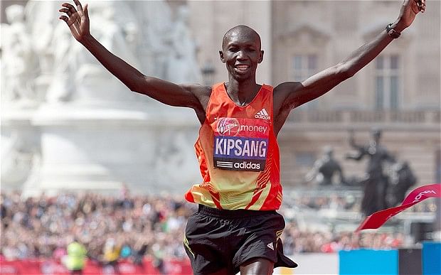 Top Kenyan runners hit back after federation suspends management