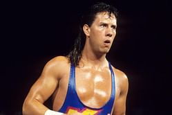 5 WWE Superstars who made it big despite having an unimpressive physique