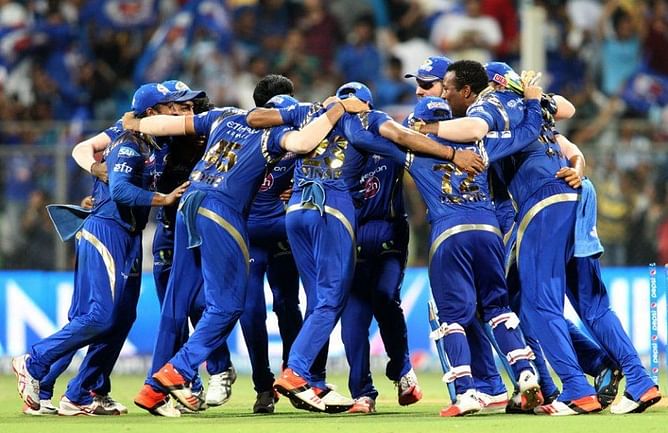 Mumbai Indians beat Chennai Super Kings by 25 runs to enter IPL final