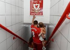 Steven Gerrard pours his heart out in emotional letter to Liverpool fans