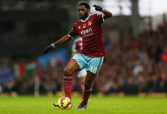 Should Chelsea line up a move for Barcelona midfielder Alex Song?
