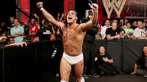 WWE Raw: May 18, 2015 - Top 5 moments