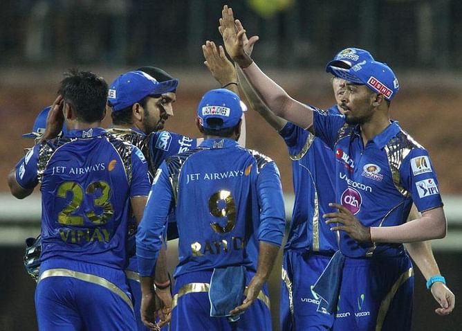 IPL 2015: Upbeat Mumbai Indians face Royal Challengers Bangalore challenge in IPL