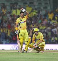 Suresh Raina Michael Hussey