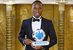 Didier Drogba receives the Barclays Spirit of the Game Award