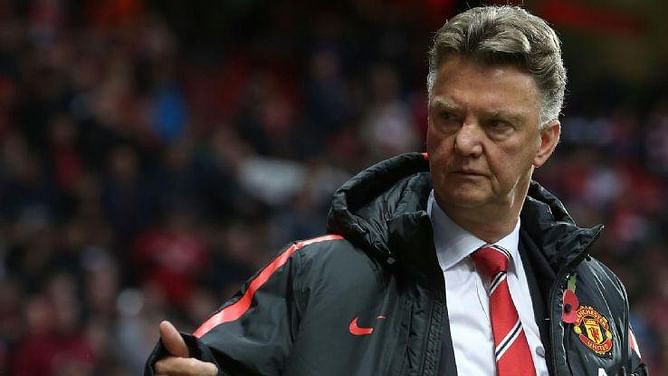 Signing quality players in central midfield essential to Manchester United's progress