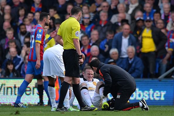 Wayne Rooney ruled out of Manchester United's clash with Arsenal
