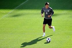 Former Barcelona and Real Madrid striker Javier Saviola returns to boyhood club River Plate