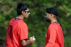 Can Virat Kohli overcome the problem of five-bowler strategy in Tests?