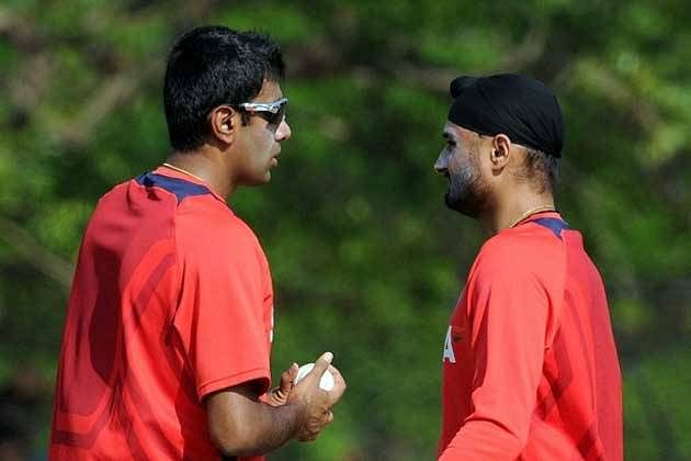 Can Virat Kohli overcome the problem of five-bowler strategy in Tests?