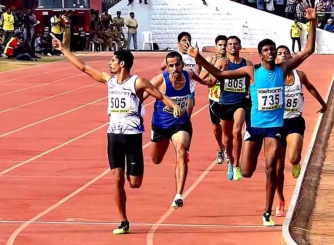 Jinson Johnson wins Gold in the 800m at the Asian Grand Prix Games; Gomathi wins silver
