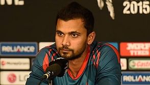 Mashrafe Morataza injured in road accident