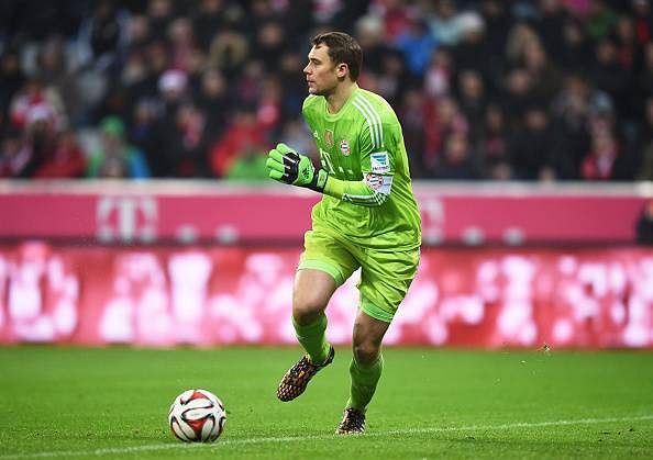 5 goalkeepers who could be midfielders