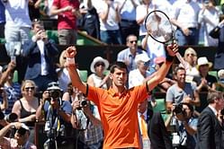 Novak Djokovic overcomes Andy Murray to enter French Open final