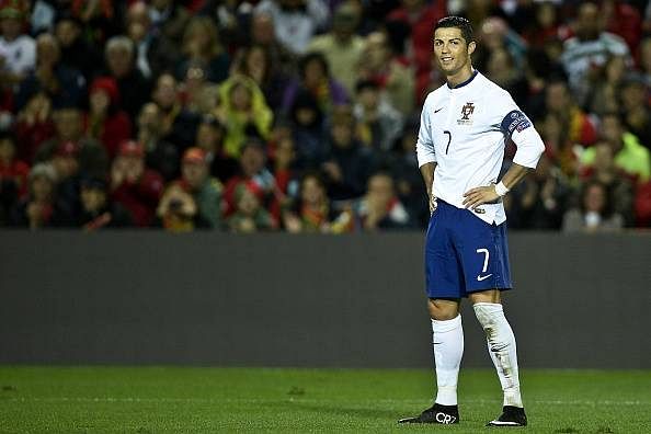 Video: Ronaldo scores long range stunner in his hat-trick against Armenia