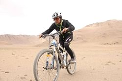 Breaking all Sterotypes - Vamini Sethi riding a cycle all around Sri Lanka