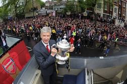 Arsenal not interested in signing Arturo Vidal, says Arsene Wenger