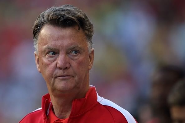 Manchester United boss Louis van Gaal to retire in 2017 to spend time with wife