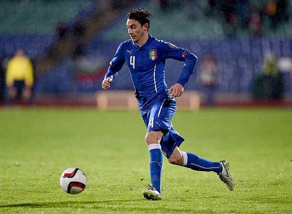 matteo-darmian-italy-manchester-united-right-back-1436436192-800.jpg