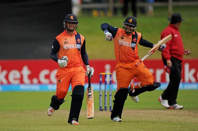 Netherlands and Hong Kong qualify for the 2016 ICC World Twenty20