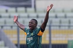 Debutant Rabada's six-wicket haul sinks Bangladesh