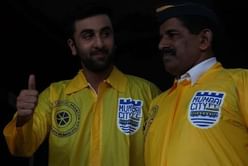 Mumbai City FC present 2000 raincoats to The Mumbai Traffic Police