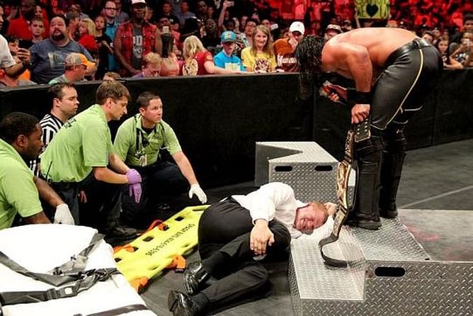 WWE provides update on Kane's injury, Emotional Ric Flair watches Charlotte's WWE debut
