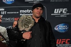 Lawler vs. Macdonald 2 - 4 things that made this an all-time great fight