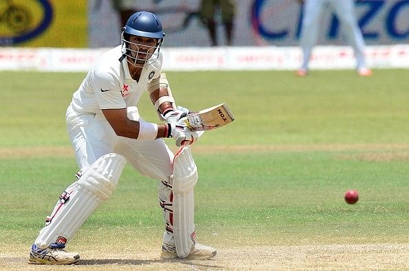 Instances of two wicketkeepers making their debut in the same match