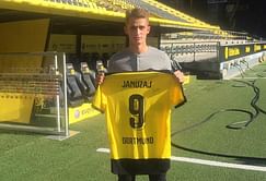 Manchester United youngster Adnan Januzaj completes season-long loan move to Borussia Dortmund