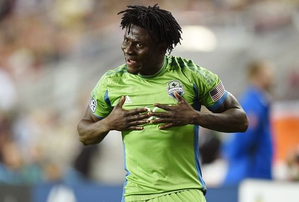 Video: Obafemi Martins scores a blunder-filled goal