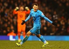 Tottenham Hotspur defender Vlad Chiriches joins Napoli