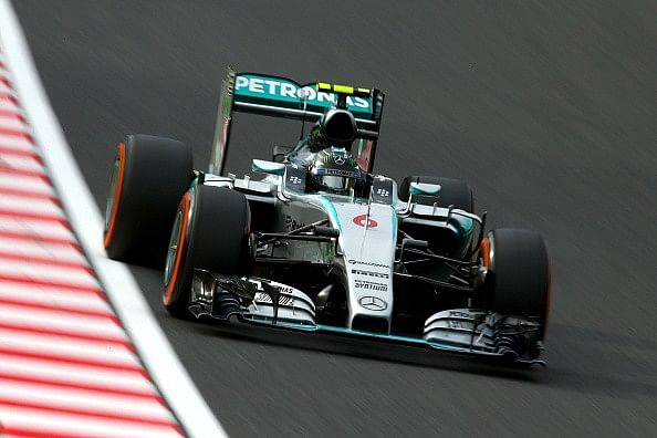 Japanese Grand Prix Qualifying report: Nico Rosberg on pole, Dany Kvyat in big crash