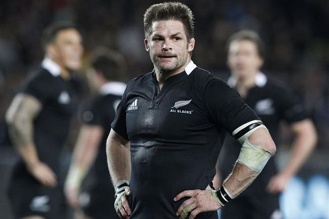 2015 Rugby World Cup: Richie McCaw to delay retirement announcement