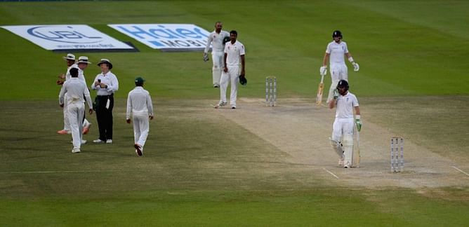 Pakistan's lucky escape at Abu Dhabi