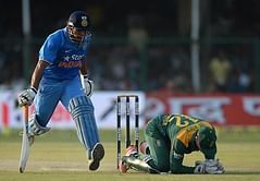 The problematic issue of MS Dhoni's retirement - Is it time the India captain bows out with grace?