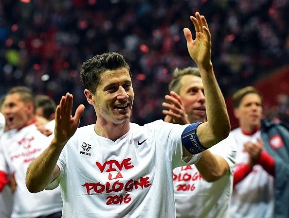 Highlights: Poland overcome Republic of Ireland 2-1 to seal Euro 2016 berth