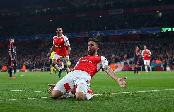Champions League round-up: Arsenal shock Bayern Munich, Chelsea held by Dynamo Kiev, Barcelona win