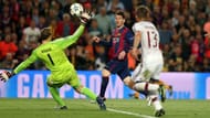 Lionel Messi goal Bayern Munich Manuel Neuer