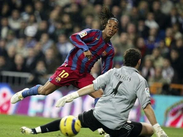 Ronaldinho goal Santiago Bernabeu standing ovation