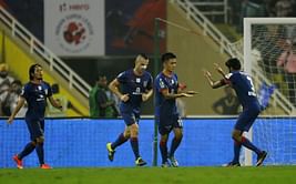 ISL 2015: Sunil Chhetri bags hattrick as Mumbai City FC hammer NorthEast United 5-1