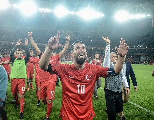 Video: The moment that Turkey realised they had qualified for Euro 2016