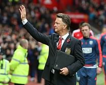 Louis van Gaal blames Paul Scholes for fans' unrest