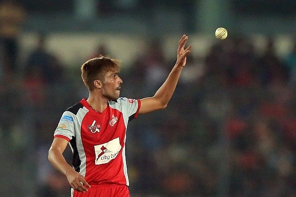 Misbah-ul-Haq praises Mohammad Amir after last-ball win in BPL 2015