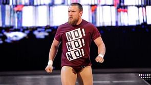 Big blow to Daniel Bryan's WWE future?, Vince congratulates Rock, Neville-Stardust