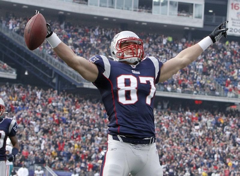 Rob Gronkowski in action